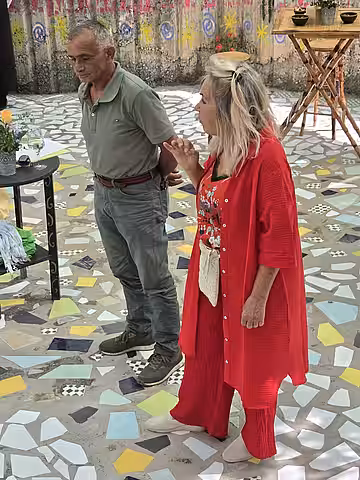 Mitarbeiter Manuel stand dem Tierheim immer zur Seite, wie Marion Gonzalez in ihrer Dankesrede betonte. Mitarbeiter Manuel stand dem Tierheim immer zur Seite, wie Marion Gonzalez in ihrer Dankesrede betonte.