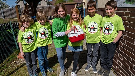 Die Igelfreunde v.li. Raphael, Simon, Luise, Ella, Jan und Luca