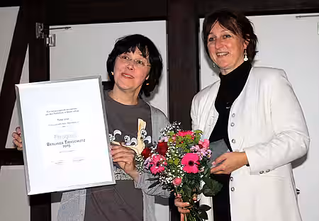 Tanya Lenn (li.) und Sabine Toepfer-Kataw (re.)