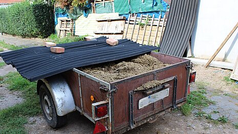 Der nicht fachgerechte Umgang mit dem Hundekot stinkt zum Himmel.