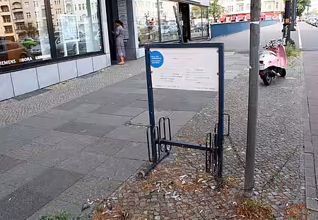 Körperteile der Taube am Kaiserdamm