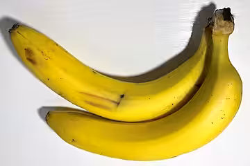 Beim Backen ersetzt eine halbe zerquetschte Banane 1 Ei.